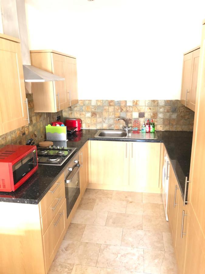 Greater London Holiday Let @ Hanwell Διαμέρισμα Εξωτερικό φωτογραφία